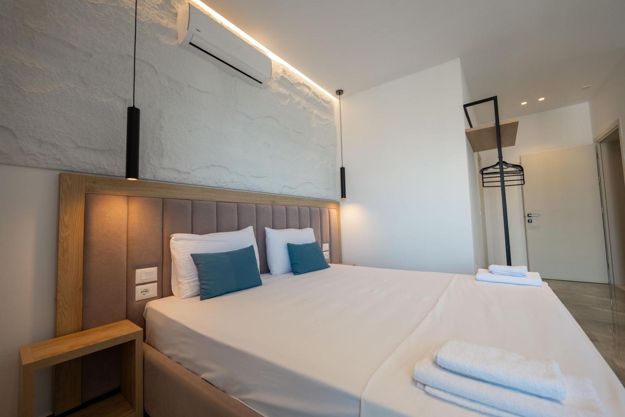 קסאמיל Monel Hotel מראה חיצוני תמונה